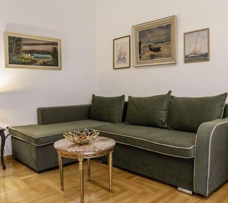 G102 Κεντρικό Πολυτελές Διαμέρισμα Apartamento Volos Exterior foto
